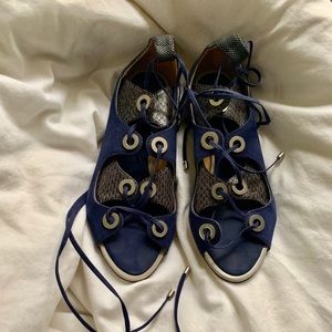 Lamb sandals